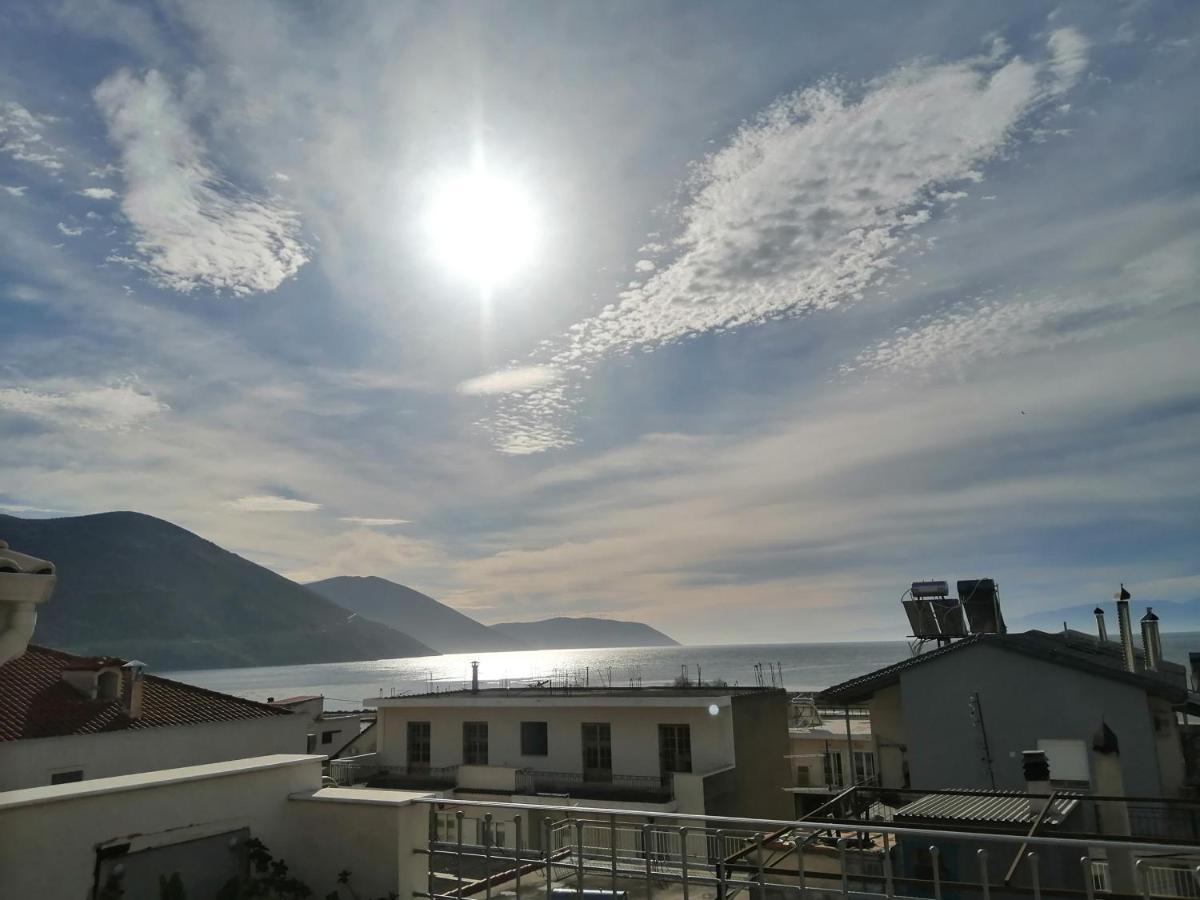 Luxury Seafront House Nearby Delphi Apartamento Kirra Exterior foto
